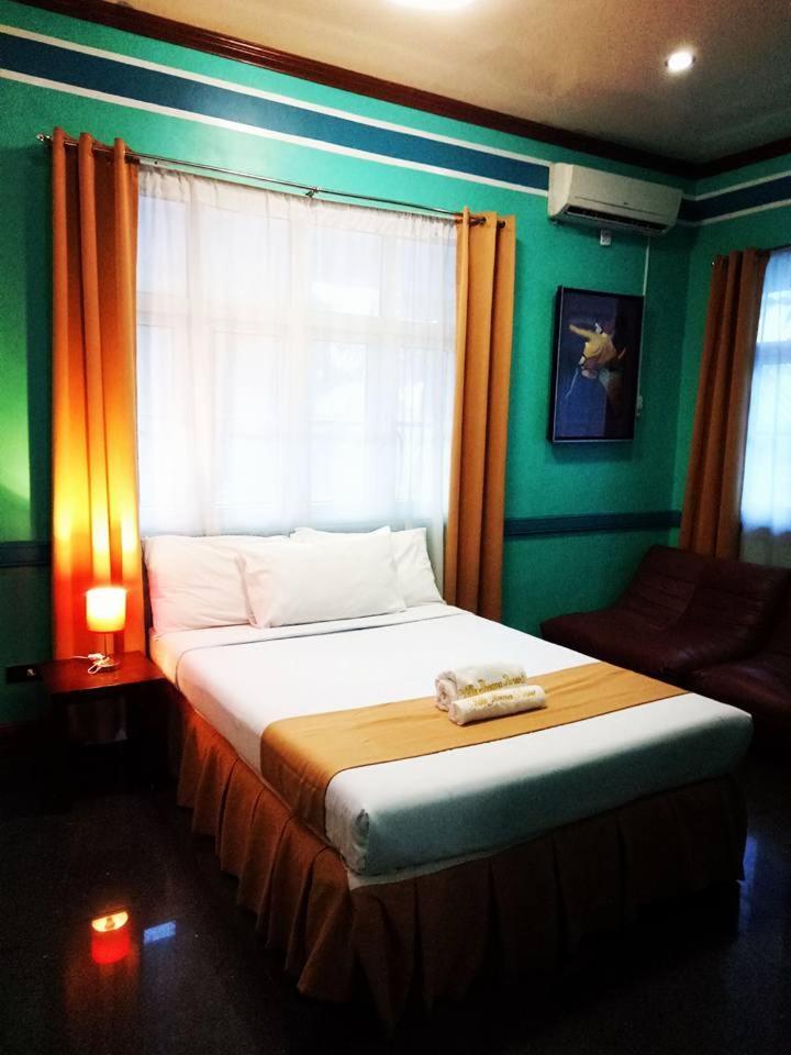 Villa Jhoana Resort Angono Phòng bức ảnh