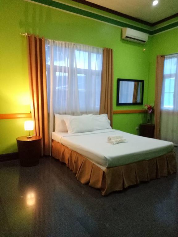 Villa Jhoana Resort Angono Ngoại thất bức ảnh
